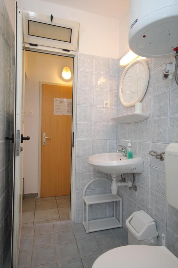 Double Room Mali Losinj 7953B Экстерьер фото